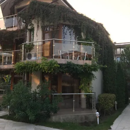 Studio In Laguna Beach Sozopol