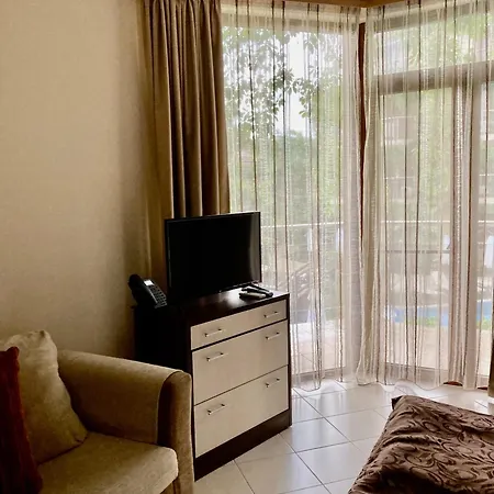 בית נופש Studio In Laguna Beach